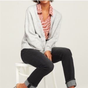 ‼️SOLD‼️ CAbi #4104 Snug Cardigan Button Down V-Neck Grey Sweater S